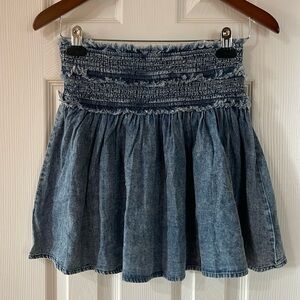 Mini Skirt size Small